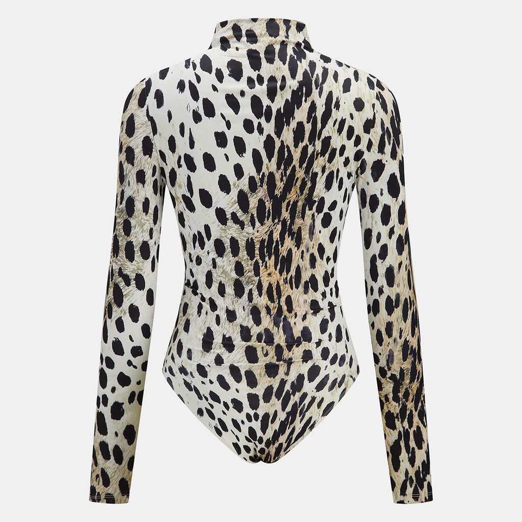 Funnel Neck Jersey Top with Leopard Print and Medium Stretch