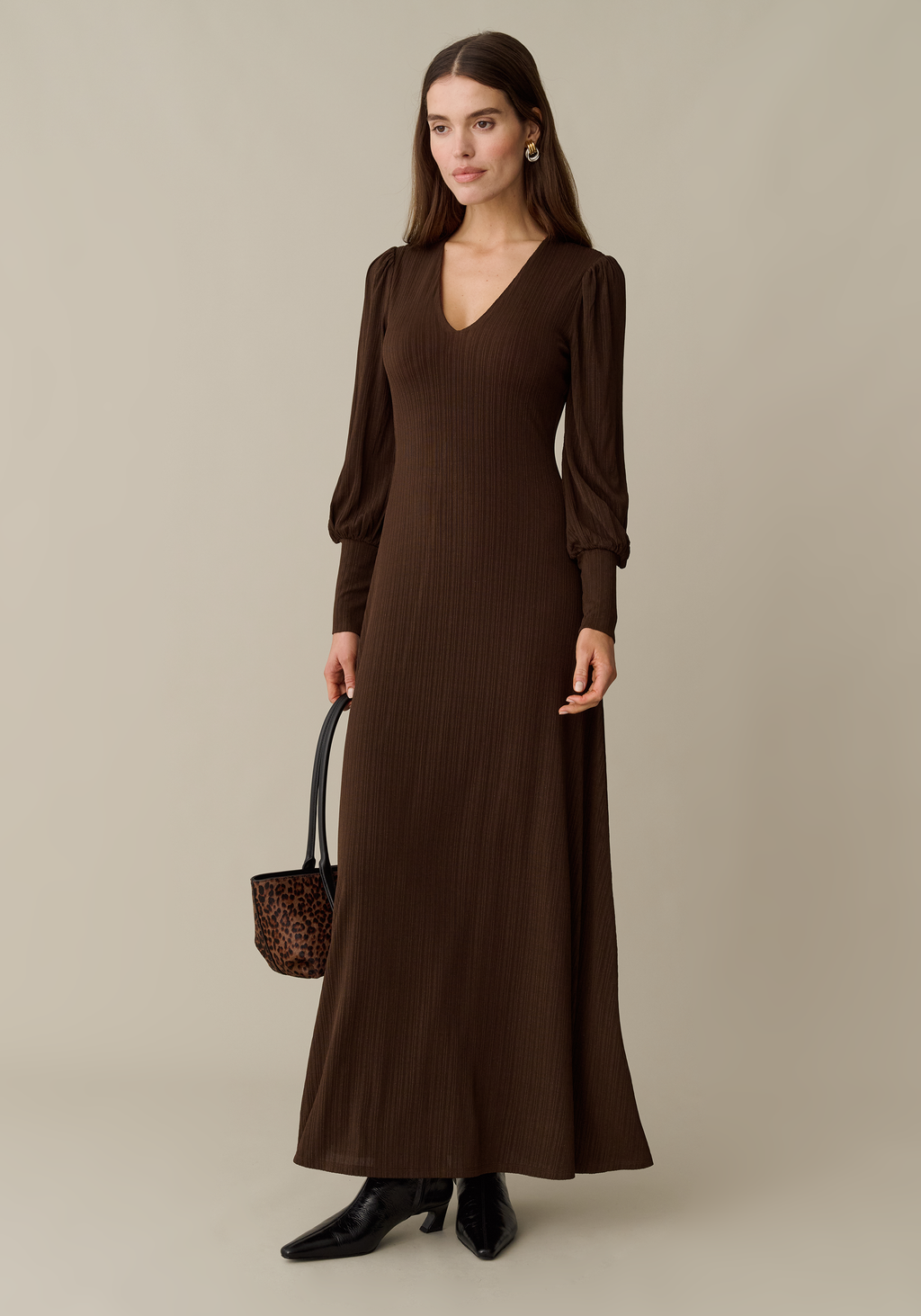 Womens Elegant Maxi Dress with V-Neck & Long Sleeves, Lined