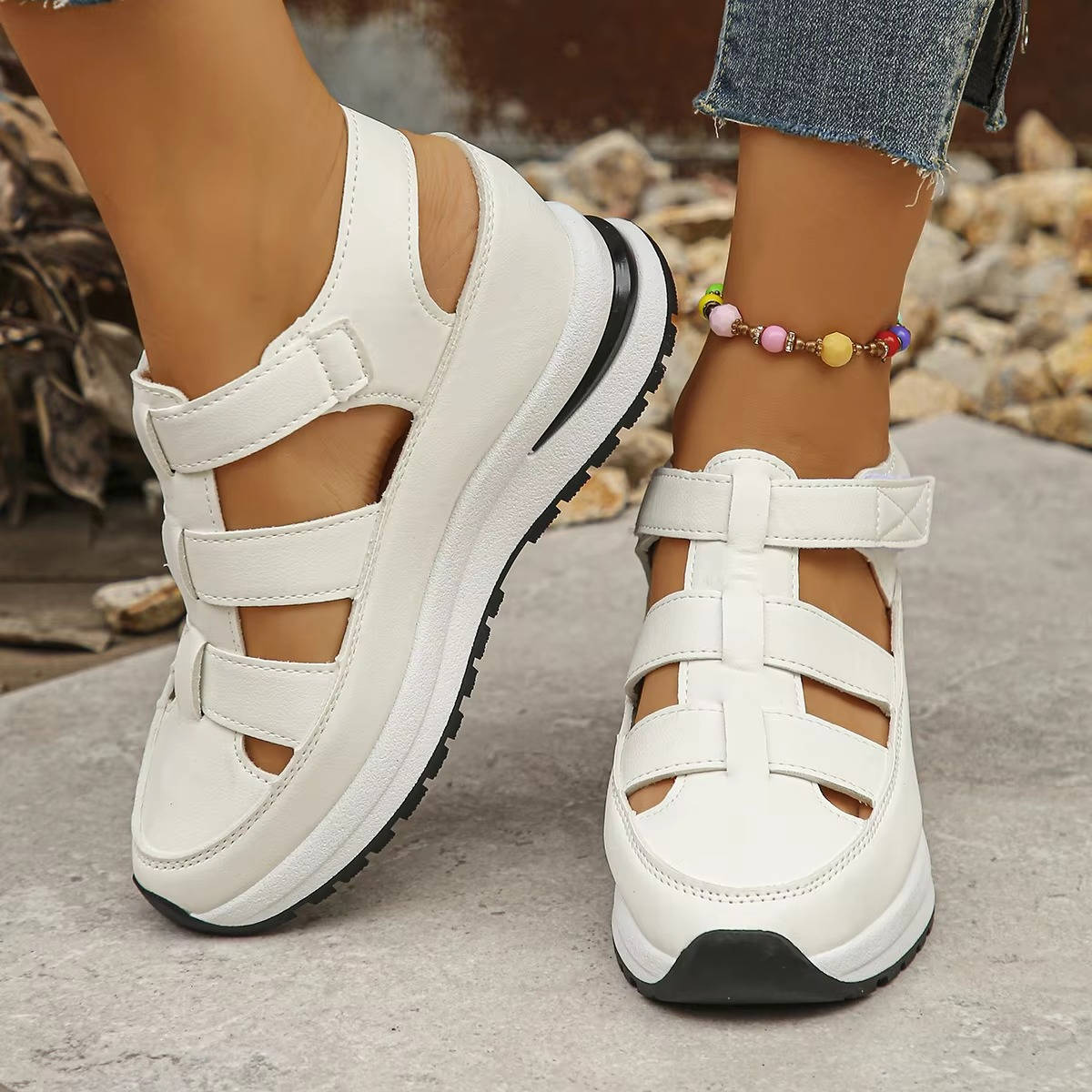 Elegant Comfortable Sneakers, Fashionable Walking Shoes for Daily Comfort and Style
