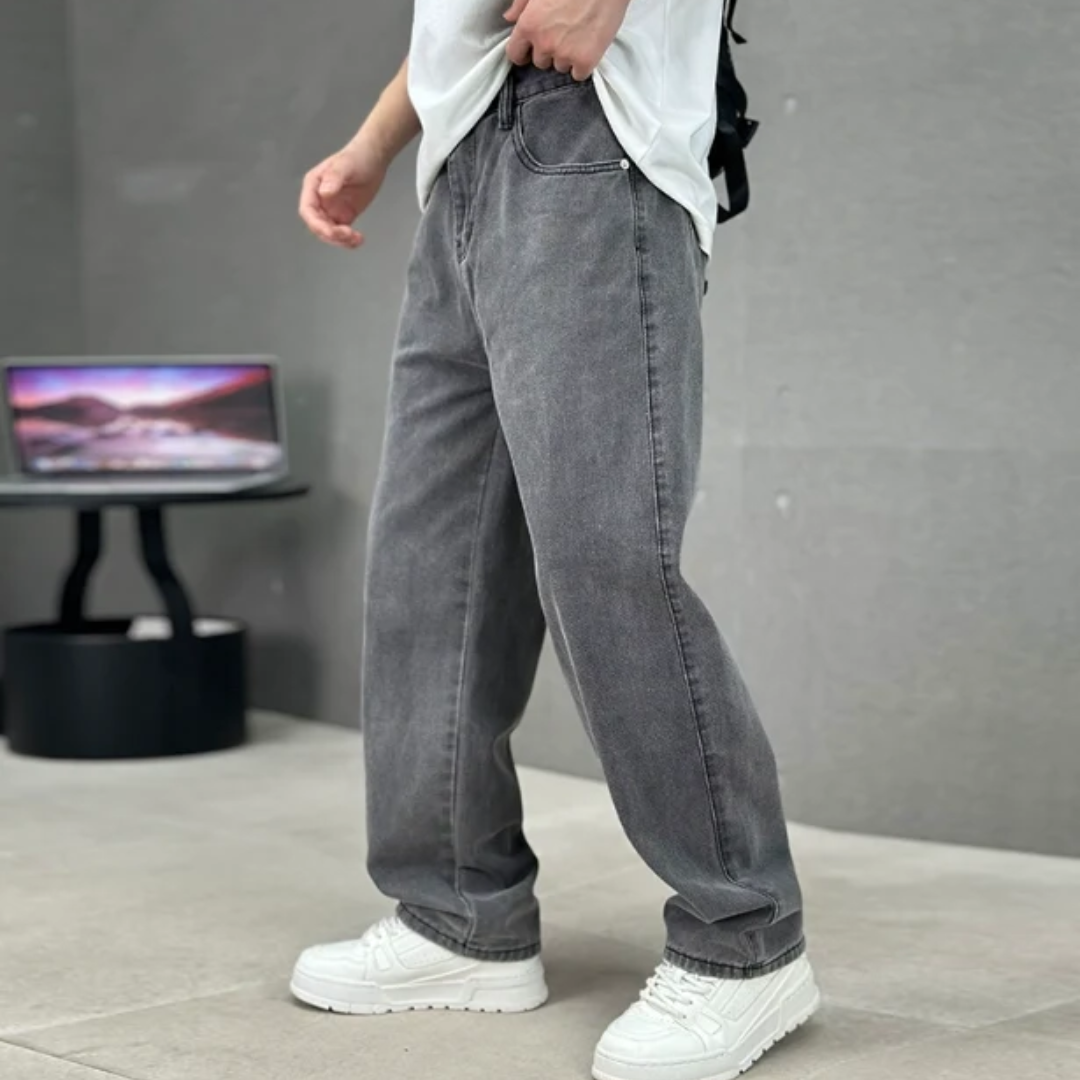 Men's Straight Leg Jeans with Natural Waistband and Full Range Motion