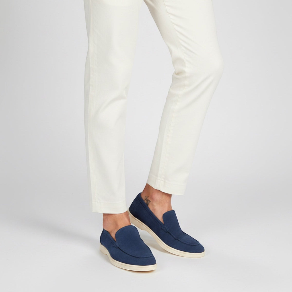 Mens Slip-On Loafers with Breathable Design